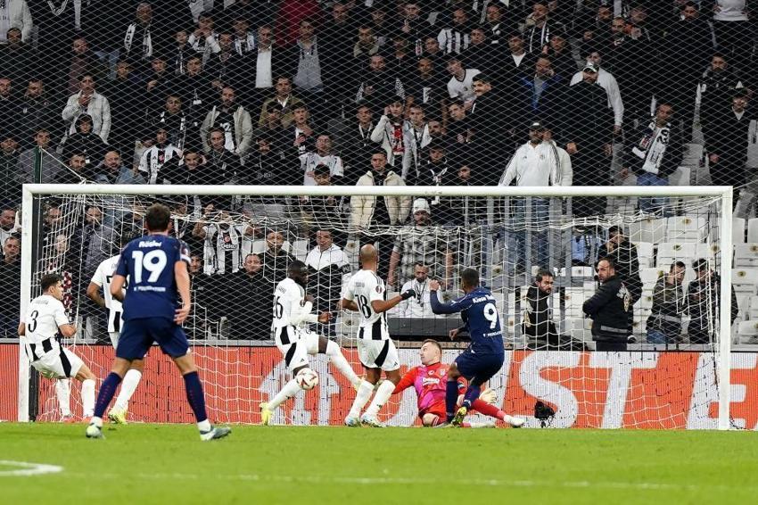 Beşiktaş-Malmö maçı sonrası patladı: Çok ağır temposuz, arada kes hocam