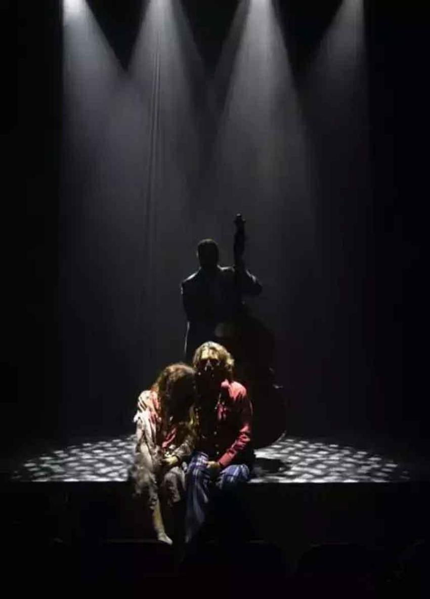 Aslı İnandık'tan Peyk grubunun solisti İrfan Alış'a veda: Sosyal medya hesabından paylaştı