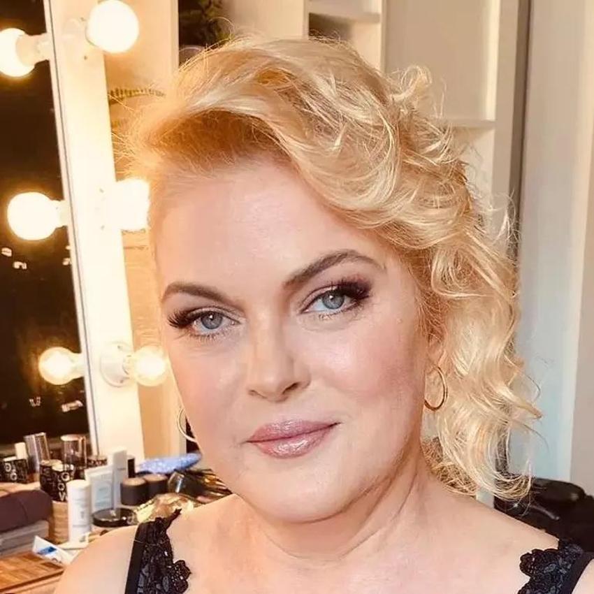 Nurseli İdiz canlı yayında aylık kazancını açıkladı!