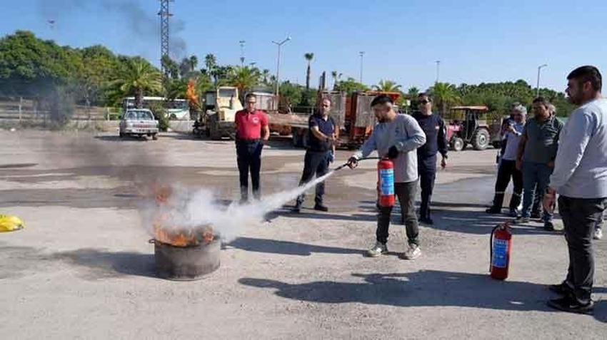 Çukurova Belediyesi'nde personele temel yangın eğitimi