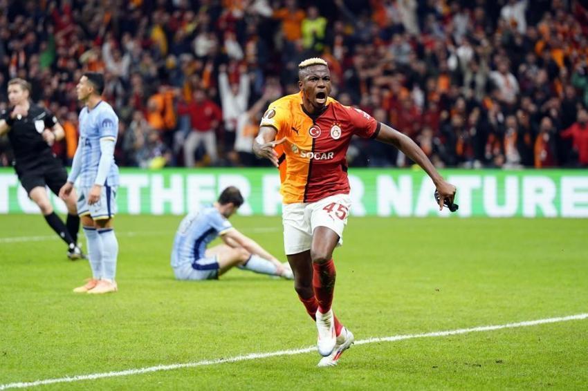 Galatasaray'dan Tottenham karşısında gövde gösterisi