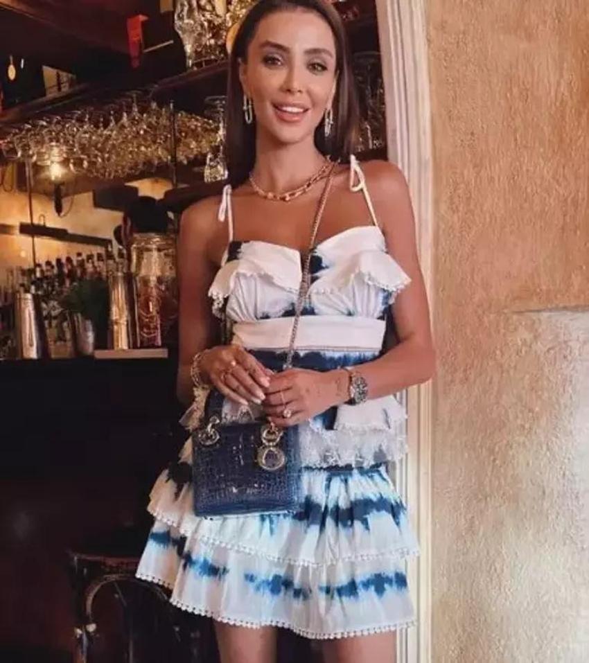 Özge Ulusoy evlilik teklifi aldı! Tektaşı dikkat çekti