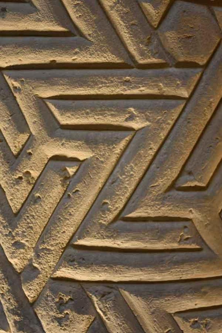 Hiçbir motif kendini tekrar etmiyor: Sivas Divriği Darüşşifası'nda 'Z' sütunu turistlerin ilgisini çekiyor! 