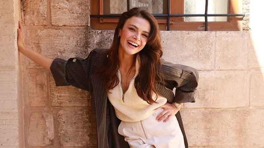 Uzak Şehir'den mesaj var: Ozan Akbaba ve Sinem Ünsal proje hakkında ilk kez konuştu!