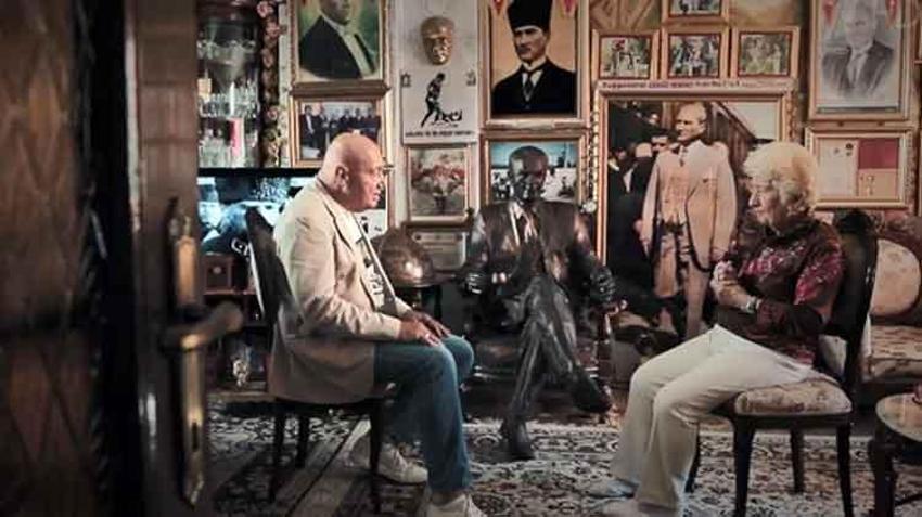 Atatürk sevgisi Rus televizyonuna konu oldu: Evini müzeye çeviren kadın: 'Bu sevgi bana babamdan kalma'