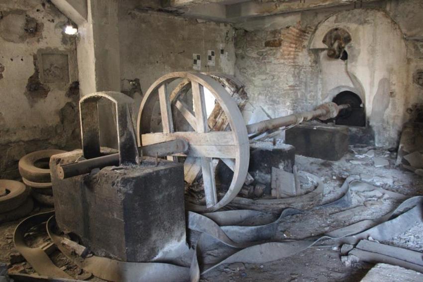Osmanlı'nın sanayi lokomotifi fabrika harabeye dönüştü!