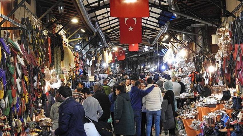 Gaziantep turist akınına uğradı! Bakırcılar Çarşı şenlendi 