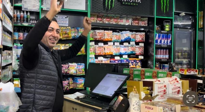 Bursa'da bu markete uğrayan ya halay çekiyor, ya dans ediyor: Canı sıkılan alışverişi bahane edip geliyor