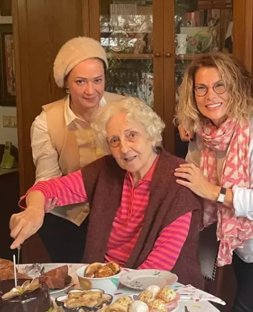 Yaprak Dökümü'nün iki eski oyuncusu bir araya geldi! Doğum gününde yalnız bırakmadılar