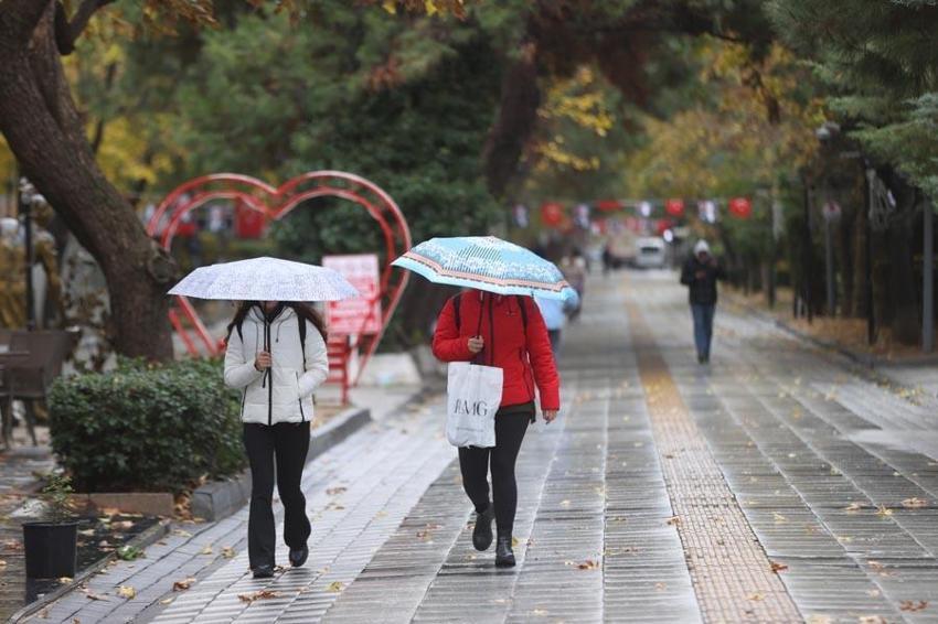 Son hava durumu raporu açıklandı Meteoroloji sağanak yağışlara karşı uyardı