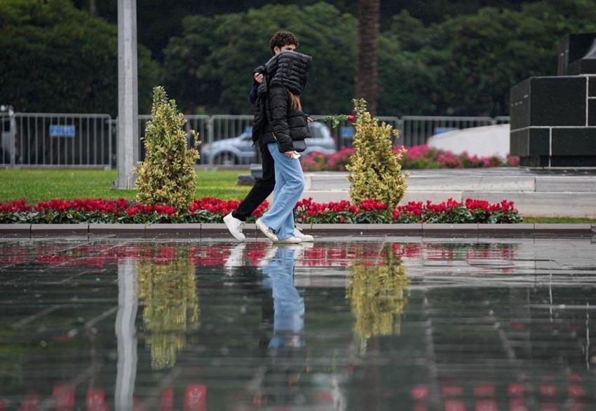 Son hava durumu raporu açıklandı Meteoroloji sağanak yağışlara karşı uyardı