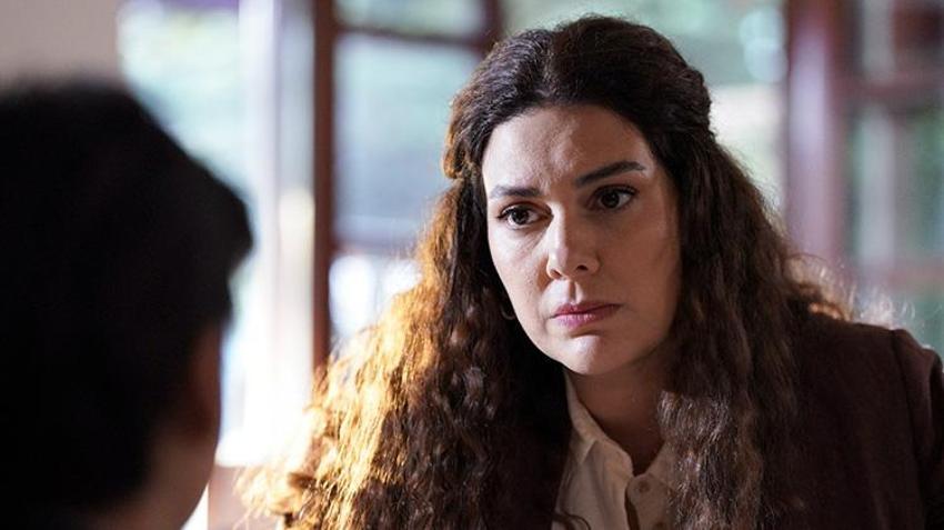 Ankara’da yalnız bir kadın: Zuhal! Bergüzar Korel Zuhal’i anlattı 'Karakter değil gerçeğin ta kendisi'