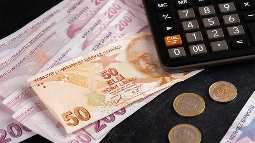 Emekli aylıklarına ve memur maaşlarına zam! Hesaplar değişti, işte son rakamlar