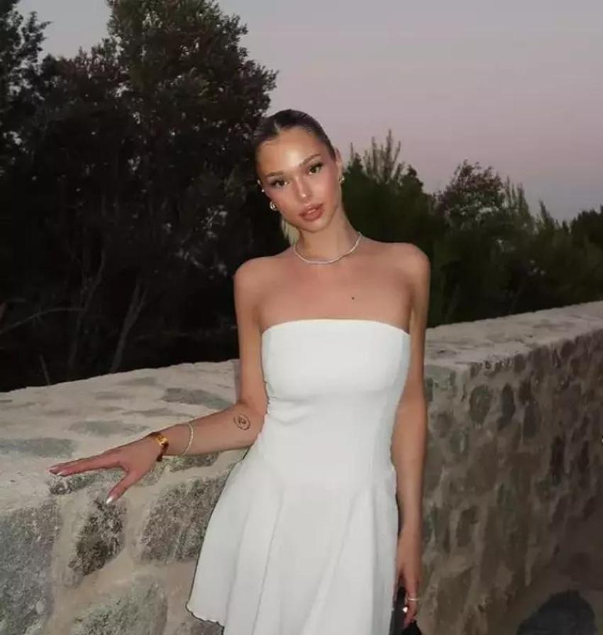 Miss Universe Kainat yarışmasını kazanamayan Ayliz Duman sitem etti!