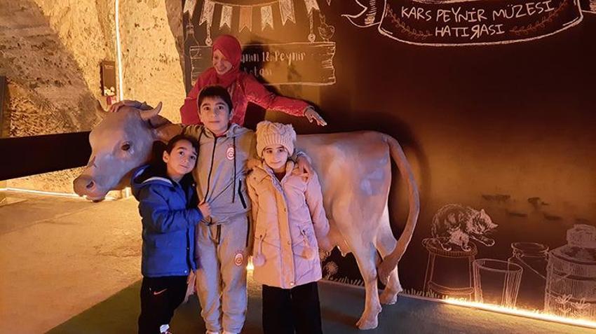 Türkiye'de sadece Kars'ta bulunuyor! Eşi, benzeri yok, ziyaretçi akınına uğruyor