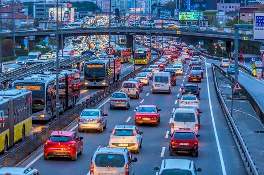 Arabası olanlar dikkat!  Yeni yılda yeni uygulama geliyor, işte detaylar