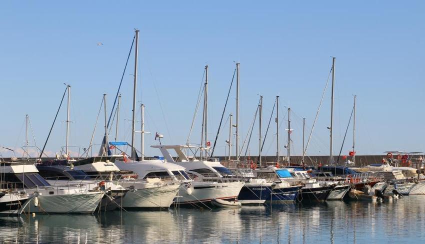 Antalya'da balıkçı barınağına kayyım atandı!