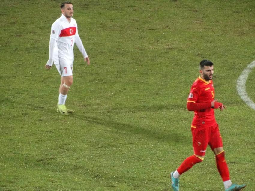 Milli Takım, liderliği Karadağ'da bıraktı