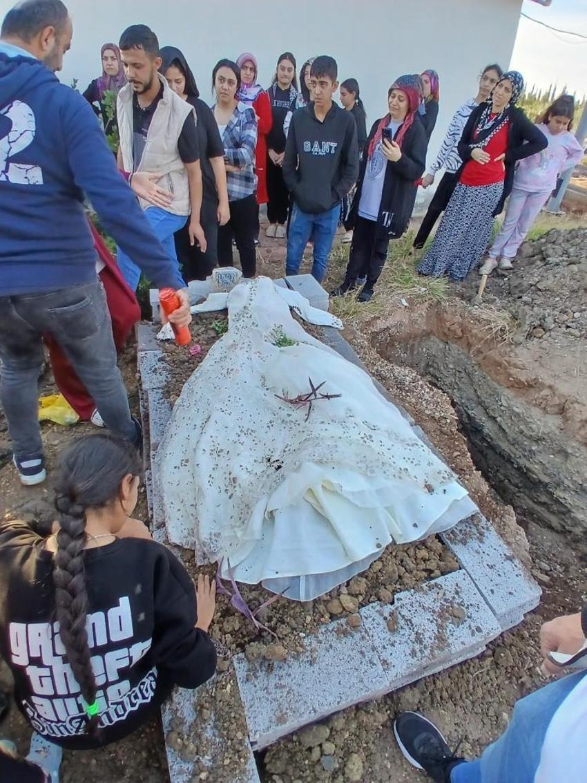 Adana'da gölde cesedi bulunan Medine en son patronuna mesaj atmış!