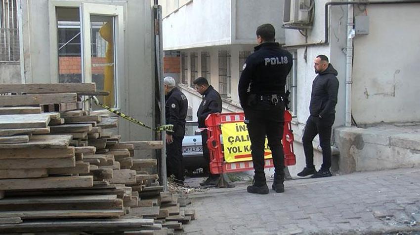 'Önce iş kazası, sonra düştü dediler' İnşaatta gece bekçiliği yapan adam ilk iş gününde hayatını kaybetti! Oğlu: Araştırılmasını istiyorum
