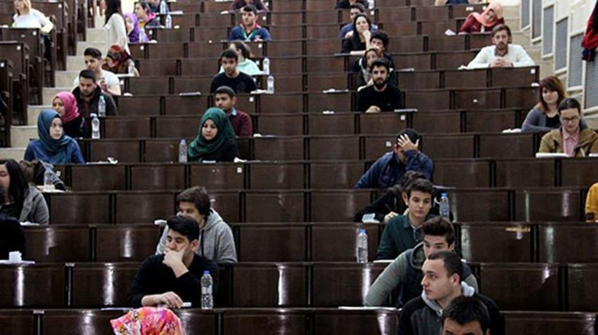 Adana’da yaşayan üniversite öğrencileri anlattı! 'Sadece ulaşım masraflarım bin TL tutuyor'