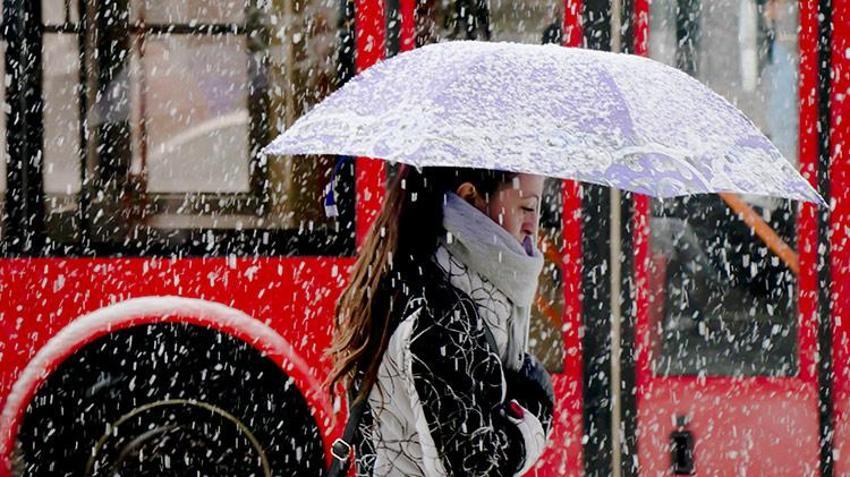 Kar İstanbul'a geri dönüyor! AKOM gün verdi: Asıl kar yağışı henüz başlamadı Sibirya'dan geliyor