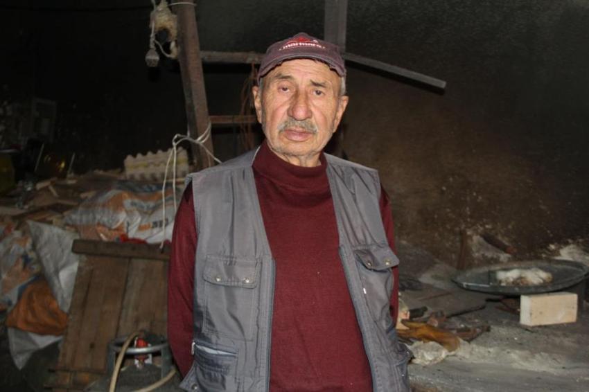 Çorum'da bu işi yalnızca o yapıyor! Ateşin başında adeta nakış gibi işliyor 