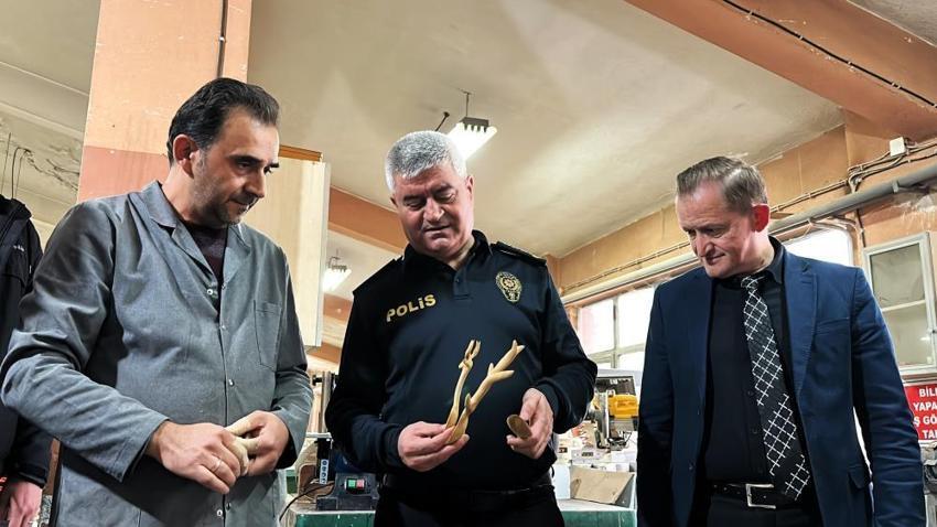 Karabük'te kaybolan meslekler meslek lisesinde yeniden öğretiliyor