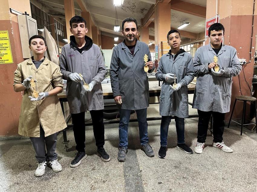 Karabük'te kaybolan meslekler meslek lisesinde yeniden öğretiliyor