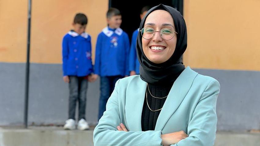Fatmanur öğretmen Türkiye'nin sıfır noktasında görevde! 'Telefon dahi çekmiyor ama mutluyum'