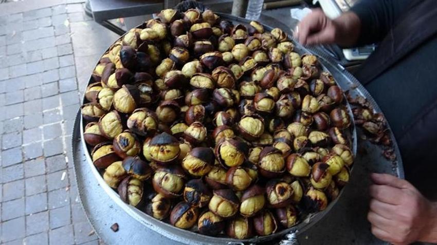 Adana'da kestanenin kilosu 500 olunca yöntem değişti! Artık daha ucuza böyle yiyorlar