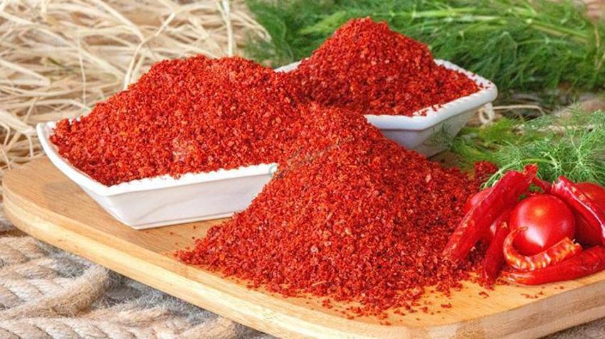Bakanlık sahte ürünleri ifşa etmeye devam ediyor! Kıymalı böreğin içinden çıkanlar şoke etti!