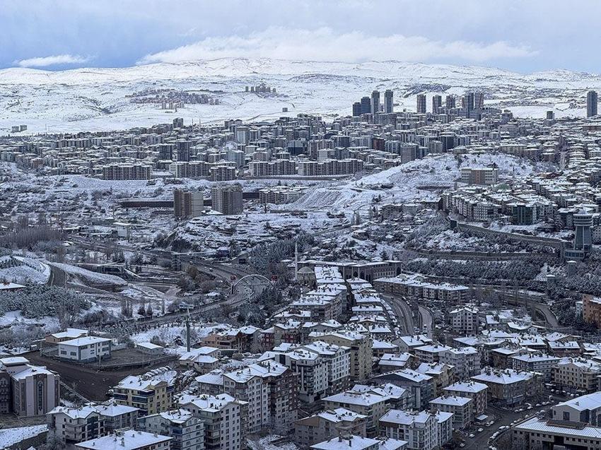 Yollar kapandı, okullar tatil edildi! Meteoroloji yeni haritayı paylaştı! AFAD kar mesajı gönderdi: 2 güne dikkat!
