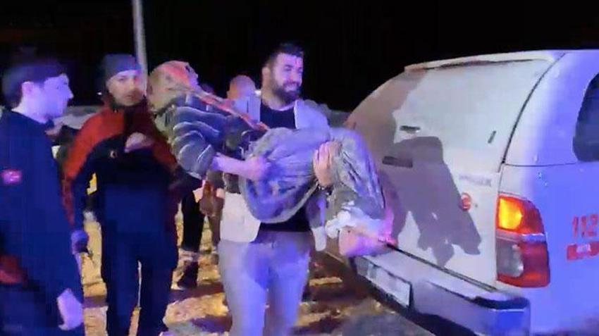 Antalya'da yayladan gelen yaşlı çift karda mahsur kaldı! AFAD kurtarmaya gittiğinde kadın tavuk ve kuzularına sarılmıştı