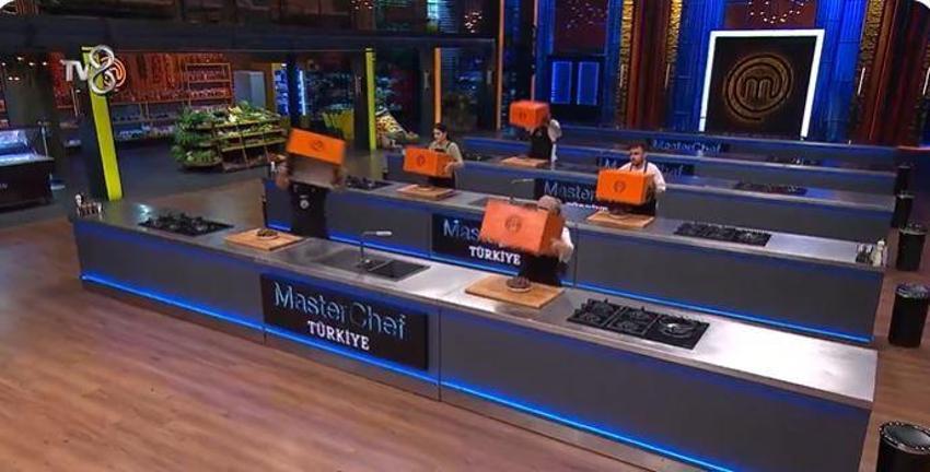 Masterchef'te ilk eleme adayı belli oldu! Danilo Şef yarışmacılara ceza verdi