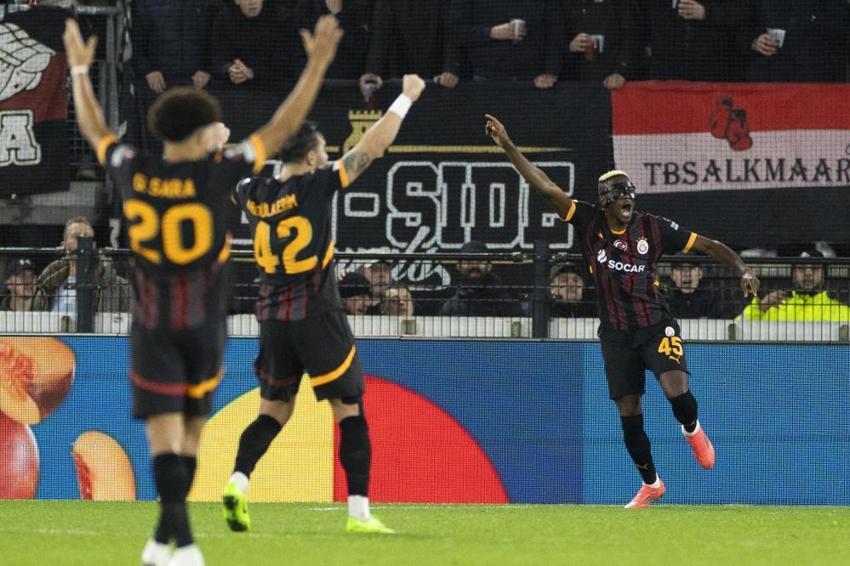 Galatasaray, Hollanda'dan namağlup dönüyor!