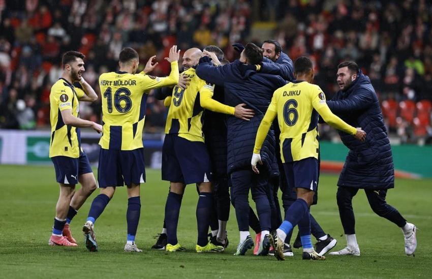 Fenerbahçe, Slavia Prag'a acımadı