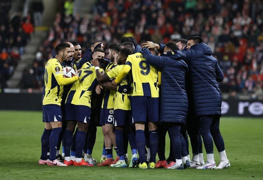 Fenerbahçe, Slavia Prag'a acımadı