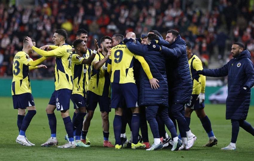 Fenerbahçe, Slavia Prag'a acımadı