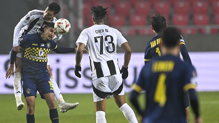 3-1 artık bardağı taşırdı, Giovanni van Bronckhorst'a güle güle! Yeni hoca şimdiden belli oldu