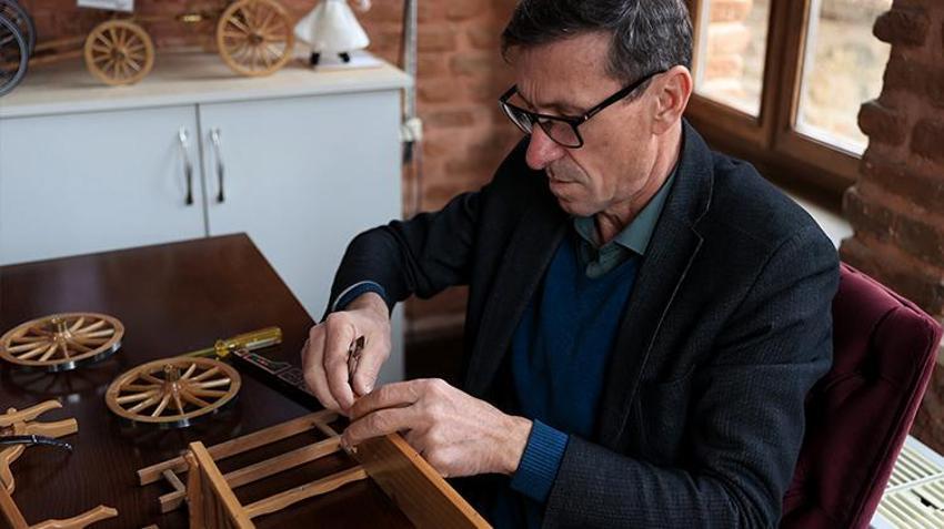 Hobiyle başladı, şimdi Neşet Ertaş'la aynı listede! Erdoğan'dan Demirel'e hepsi ona ödül verdi