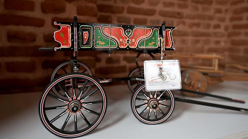 Hobiyle başladı, şimdi Neşet Ertaş'la aynı listede! Erdoğan'dan Demirel'e hepsi ona ödül verdi