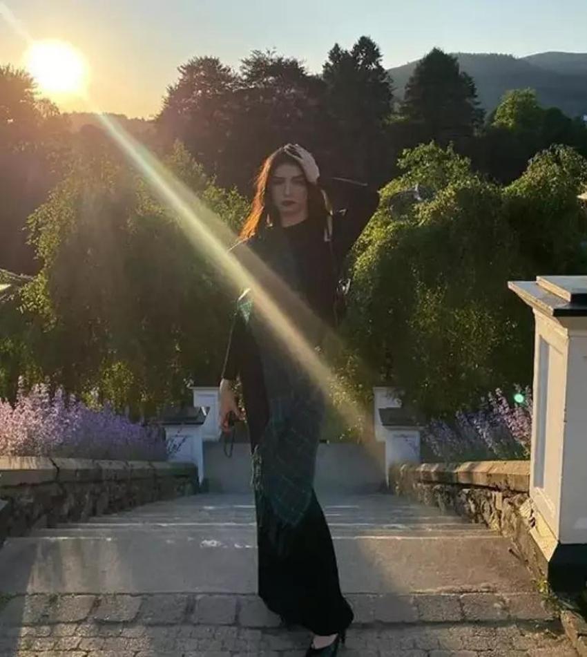 Hazar Ergüçlü'den yeni paylaşım! 'Seni çok özledim'