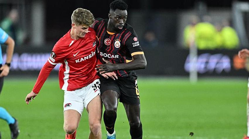 1-1 sonrası Galatasaray'da alarm! Okan Buruk 3 yıldızı birden kulübeye çekiyor