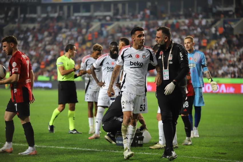 Beşiktaş'ta yılın bombası patladı: Sergen Yalçın, Fenerbahçe derbisiyle görevine başlıyor
