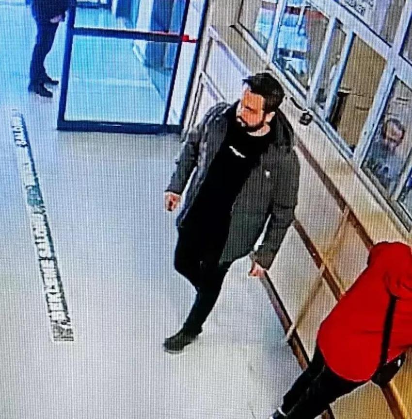 Acilde damar yolu açtıran doktor, ilaç enjekte edip ölümü bekledi! 