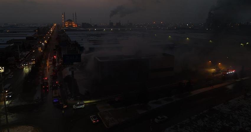 Kayseri'de yangın faciası! Mobilya fabrikasındaki yangında 3 işçinin hayatını kaybetti