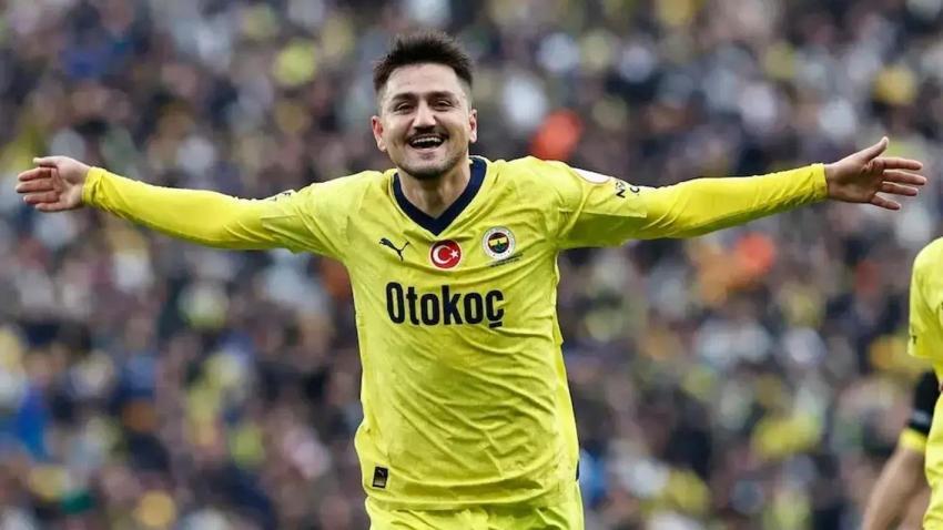 Fenerbahçe'de Cengiz Ünder geleceği için karar verdi
