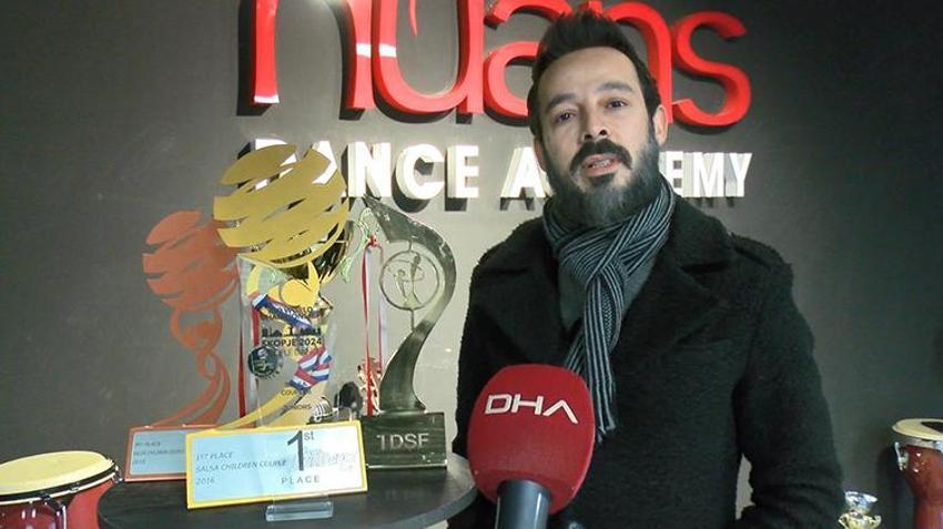 Bursalı gençler Üsküp'te salsa ile Türkiye'yi temsil ettiler 