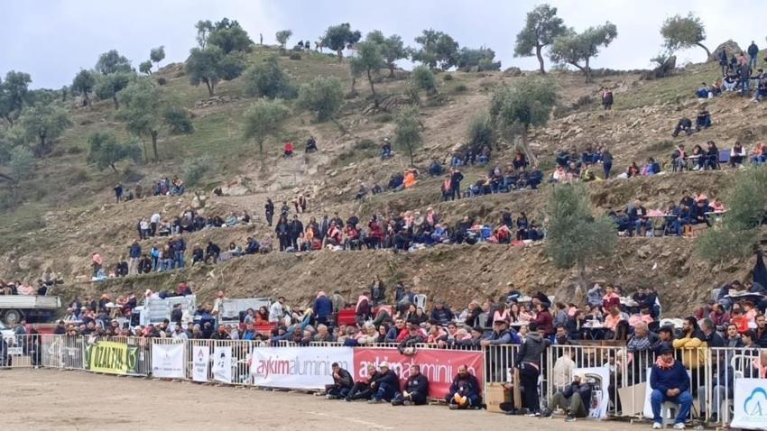 Kış mevsiminin en önemli festivali başladı! Yüzlerce yıllık gelenek için bir araya geldiler